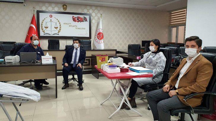 Nazilli Adliyesi Çalışanlarından Kızılay’a Kan Desteği G2