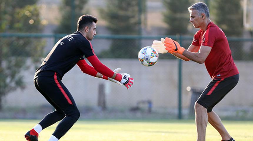 Altay Bayındır ve Uğurcan Çakır'a övgü dolu sözler