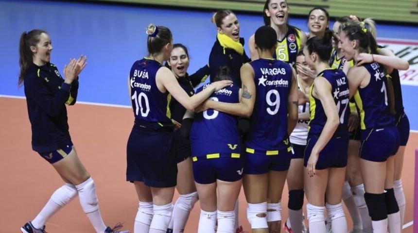 Fenerbahçe Opet, finale yükseldi