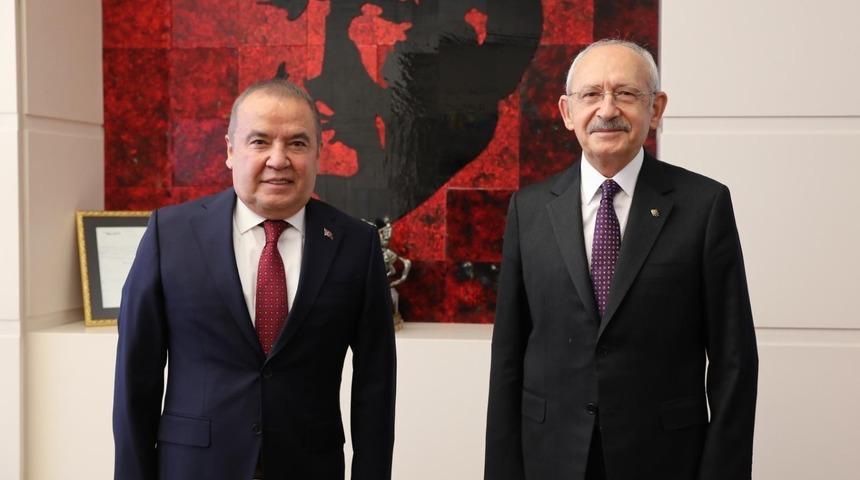 Başkan B&ouml;cek CHP Genel Başkanı Kılı&ccedil;daroğlu&rsquo;na projelerini anlattı