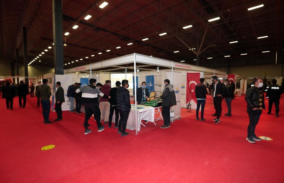 Van B&uuml;y&uuml;kşehir Belediyesi, Tarım Hayvancılık Ve Gıda Fuarına katıldı