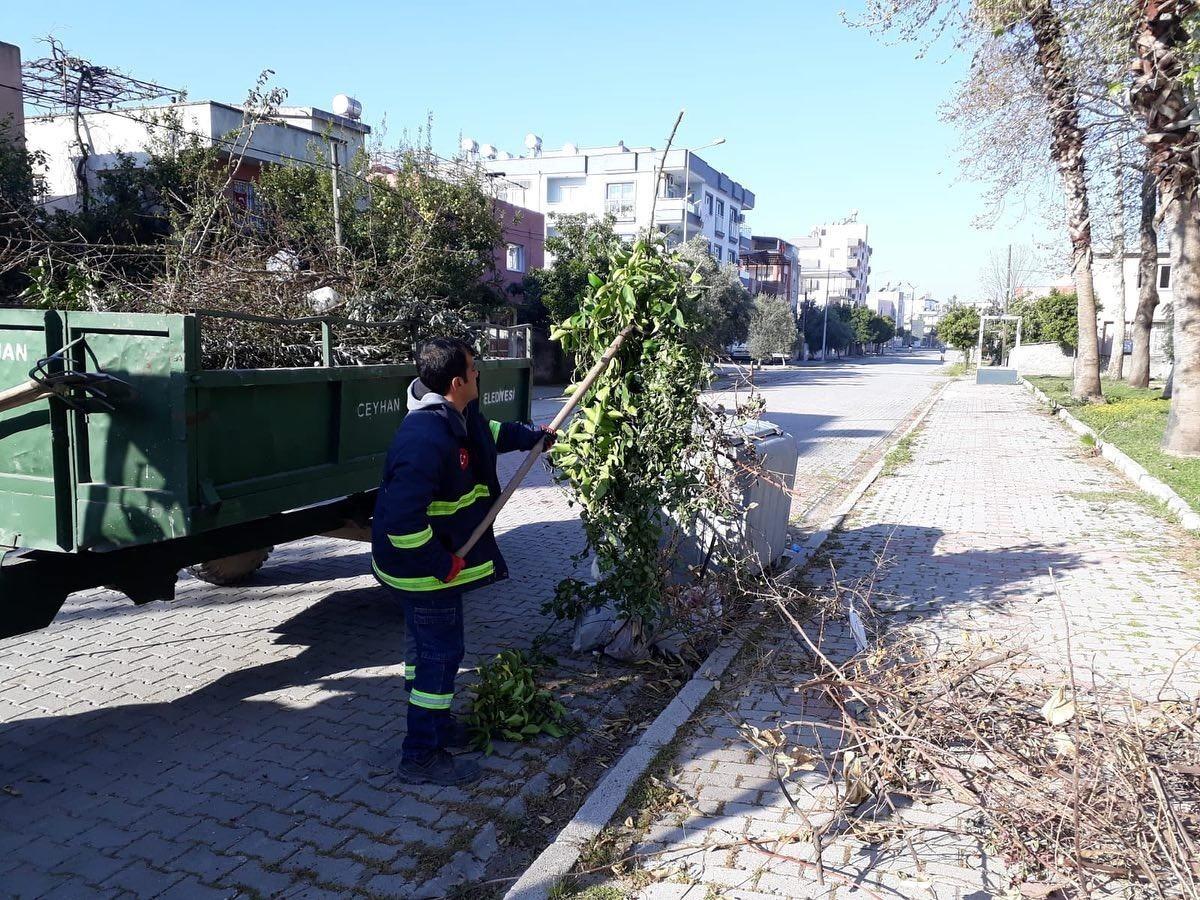 Başkan Erdem: "Ceyhan g&uuml;zelleşmeye devam edecek"