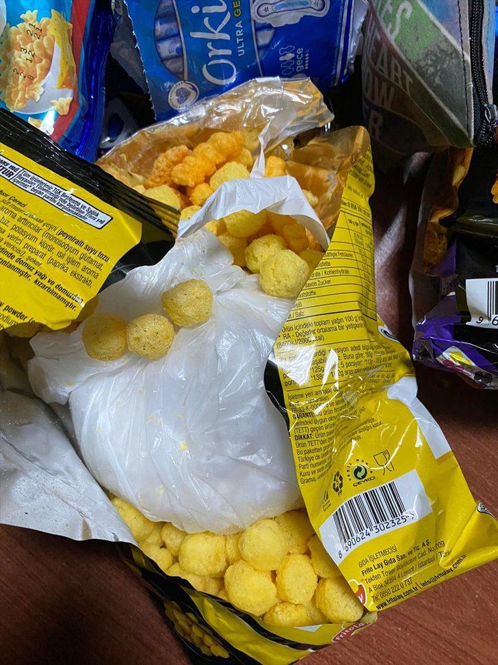 Cips paketinde uyuşturucu sevk etmek isterken Manisa'daki terminalde yakalanan 2 şüpheli, tutuklandı G2