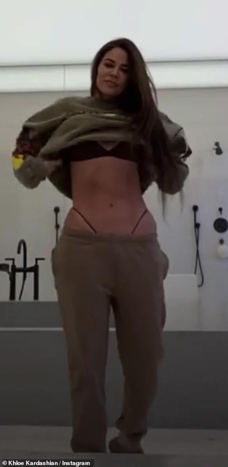 Khloe Kardashian, photoshop söylentilerine soyunarak yanıt verdi G5