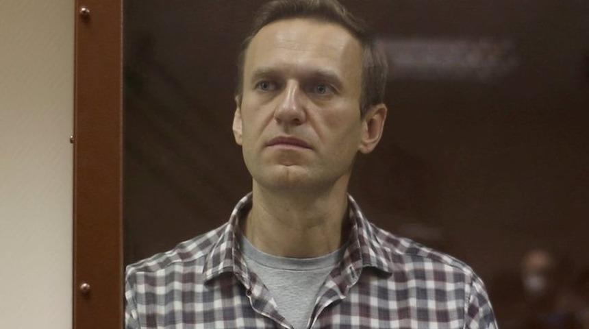 Rusya'da tutuklu muhalif lider Aleksey Navalny 'el ve ayaklarında his kaybı yaşıyor'
