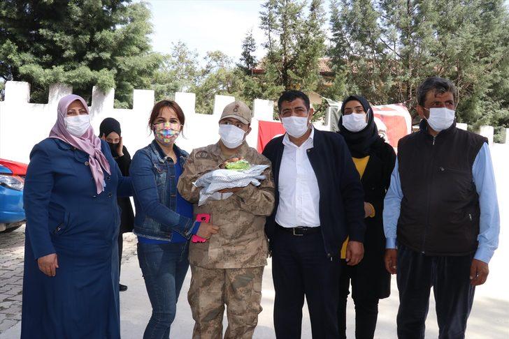 Hatay'da down sendromlu gencin askerlik hayali bir günlüğüne gerçekleştirildi G3