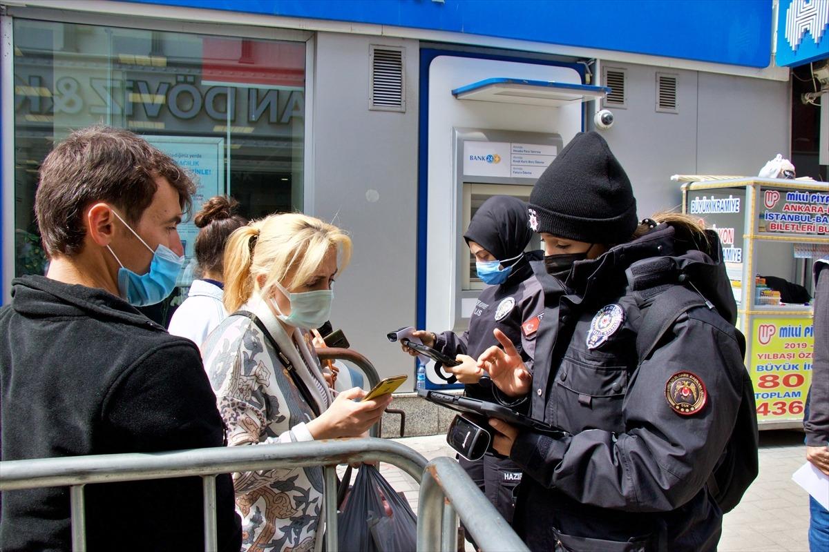 Samsun ve &ccedil;evre illerde Kovid-19 denetimleri s&uuml;r&uuml;yor