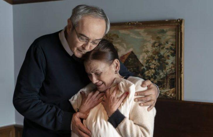 Camdaki Kız’dan ilk bölümü yayınlandı | Camdaki Kız ilk bölümünde ne oldu? G1