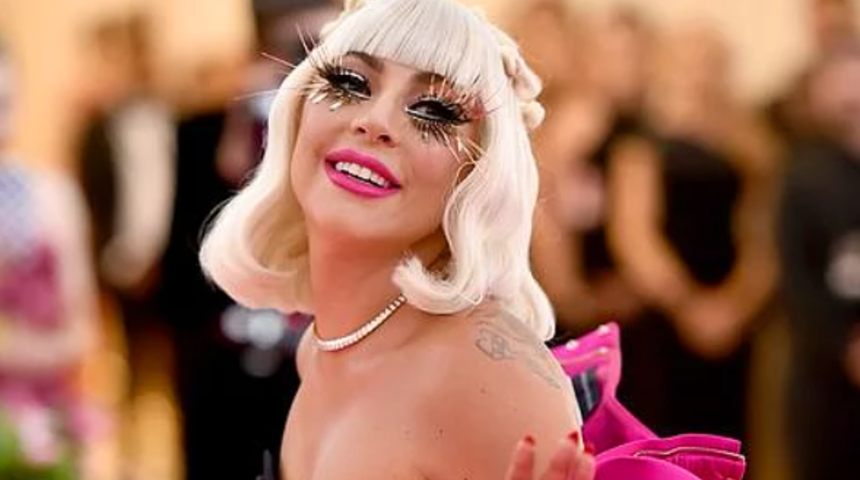 Lady Gaga’nın yeni filmi House Of Gucci’nin setinden yeni kareler geldi