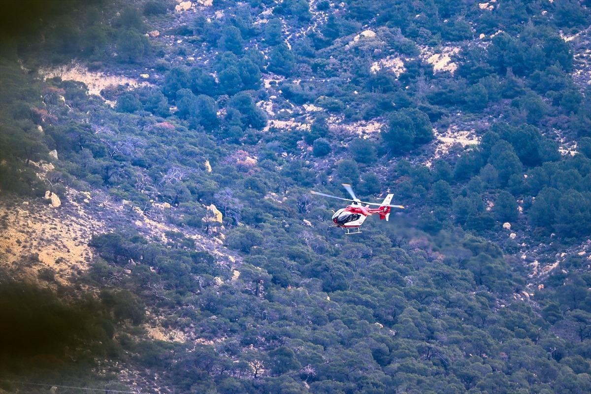 G&Uuml;NCELLEME 1- Ege'de denize d&uuml;şen eğitim u&ccedil;ağındaki 2 pilot kurtarıldı