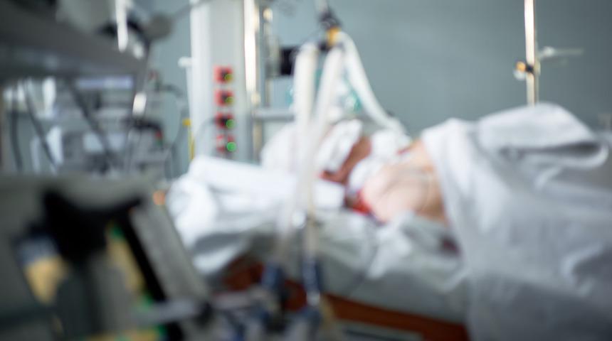 Korona yoğun bakımında korkunç cinayet!