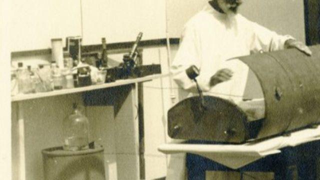 Aşık olduğu hastası öldükten sonra dahi peşini bırakmayan saplantılı doktor: Carl Tanzler