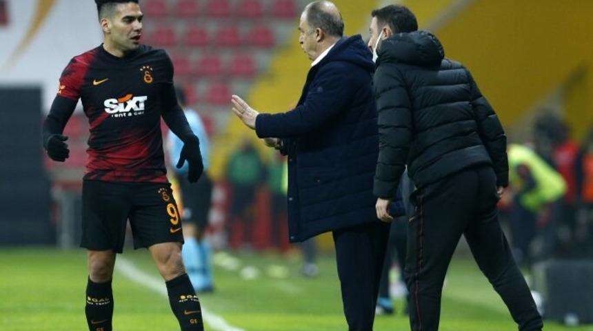 Fatih Terim'den Falcao kararı
