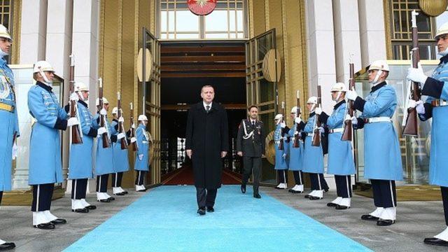 Raporda Türkiye'nin bölgesel güç olma çabasına da değiniliyor