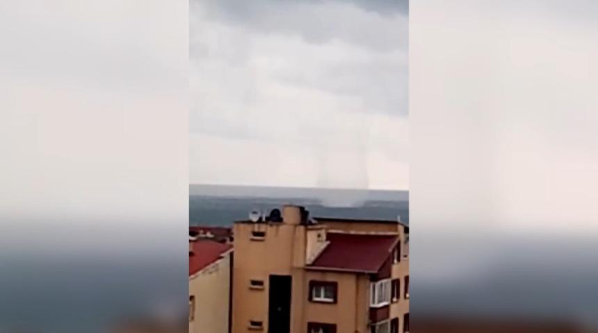 Sinop’ta denizde hortum oluştu