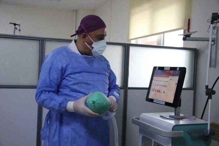Kayseri Devlet Hastanesi'nde Kovid-19 hastaları için yerli solunum cihazları kullanılmaya başlandı G3