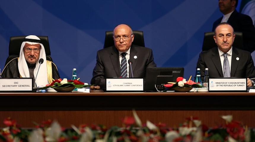 T&uuml;rkiye-Mısır ilişkileri: Dışişleri Bakanları &Ccedil;avuşoğlu ve Ş&uuml;kr&uuml; telefon g&ouml;r&uuml;şmesi yaptı