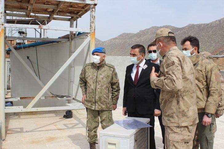 Siirt Valisi Hacıbektaşoğlu, terör örgütü PKK'ya yönelik operasyonun sürdüğü bölgede inceleme yaptı G2