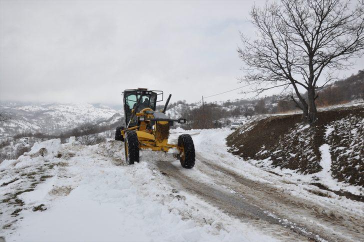 Amasya'da kar nedeniyle yolu kapanan köydeki diyaliz hastası kurtarıldı G2