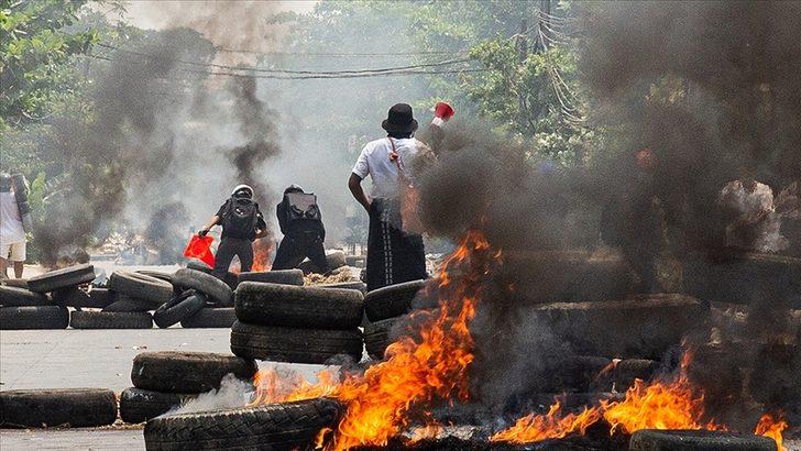 Myanmar ordusu Bago'da protestoculara ateş açtı: 80 kişi hayatını kaybetti