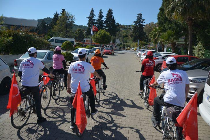 Marmaris'te polislerden "Kadına şiddete hayır" korteji G3