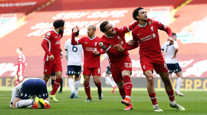 Liverpool uzatmalarda güldü