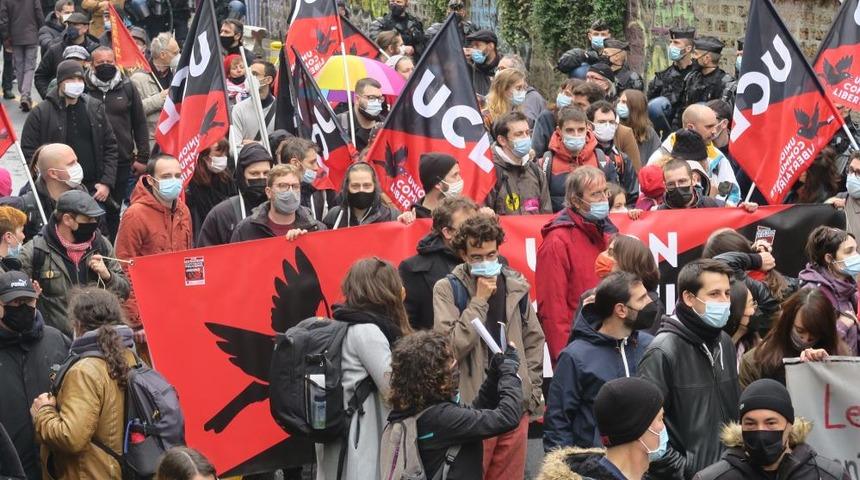 Paris&rsquo;te ırk&ccedil;ılık ve aşırı sağ karşıtı protesto