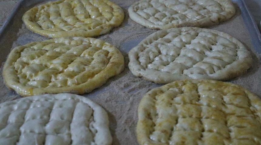 Koronavirüsle savaşan pidenin sırrı defne yaprağı yağı!