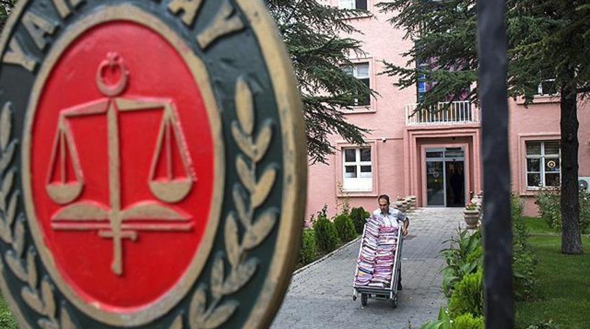 Yargıtaydan emsal fazla mesai kararı! Bilgisayarın açılış kapanış saatleri delil olarak sayıldı
