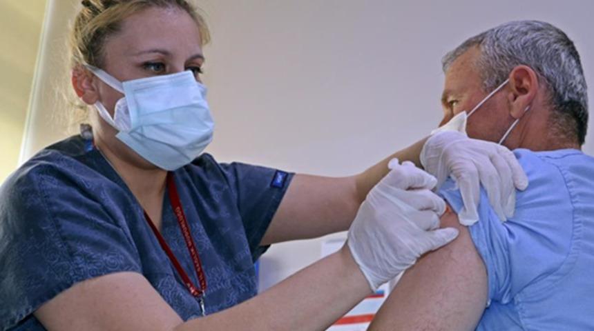 İlk doz aşıyı olduktan sonra koronavirüse yakalananlara kötü haber