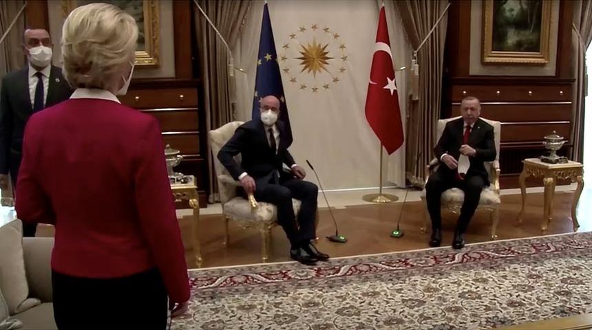 Bel&ccedil;ika basını: 'Koltuk krizinin' nedeni Michel ve Von der Leyen arasındaki &ccedil;ocuk&ccedil;a gerilim