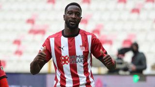 Yatabare 10. kez ağları sarstı