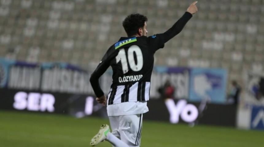 Oğuzhan Özyakup'tan saha zeminine tepki!