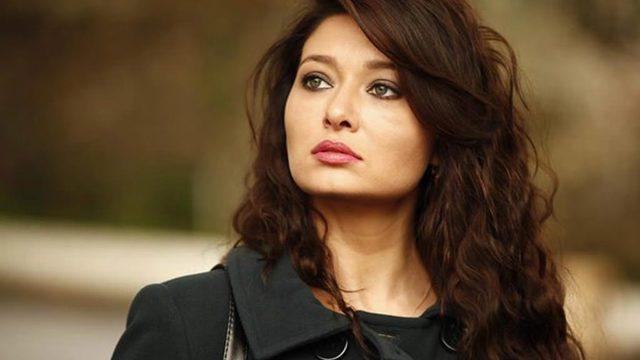 Nurgül Yeşilçay İran yolcusu