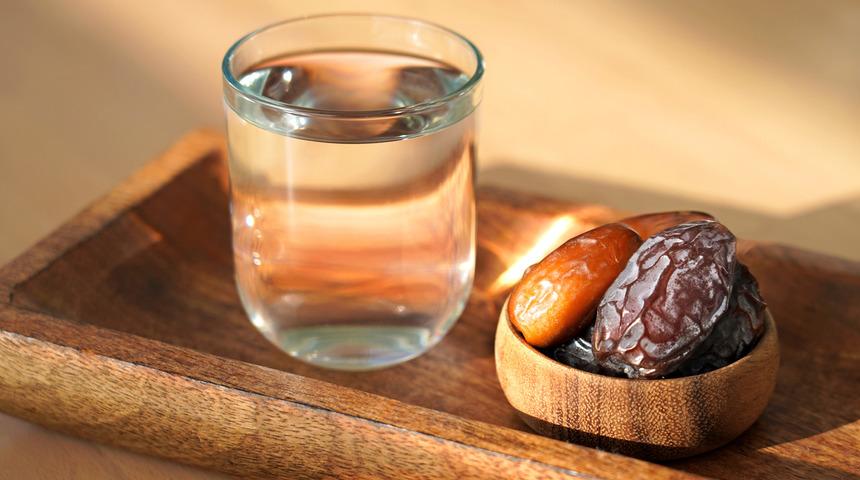 Ramazanda su tüketimi uyarısı: Oruç tutmadığınız saatlerde...