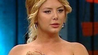 Yıllar geçse de gündemden düşmüyor! Aysun Kayacı şimdi ne yapıyor? 