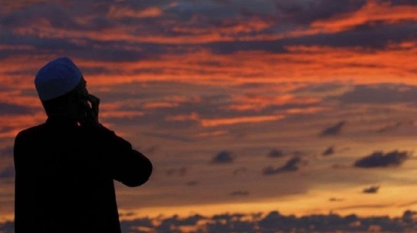 İmsaktan sonra su içilir mi? İmsak vaktinde su içilir mi?