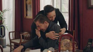  Itır Esen, Kırmızı Oda dizisinin kadrosuna dahil oldu