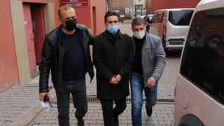 Komşusunu öldüren öğretmen: Ayağına ateş ettim, kafasına gelmiş