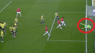 Fenerbahçe-Gaziantep FK maçında ilginç gol!