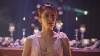 Camdaki Kız 2. bölüm 2. fragmanı yayınlandı! Camdaki Kız'da Sedat, Nalan'a evlilik teklifi yapıyor!