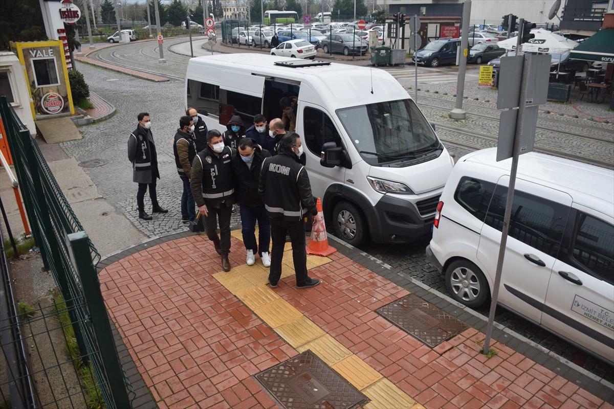 Kocaeli merkezli FET&Ouml;/PDY operasyonunda yakalanan 10 ş&uuml;pheliden 1'i tutuklandı