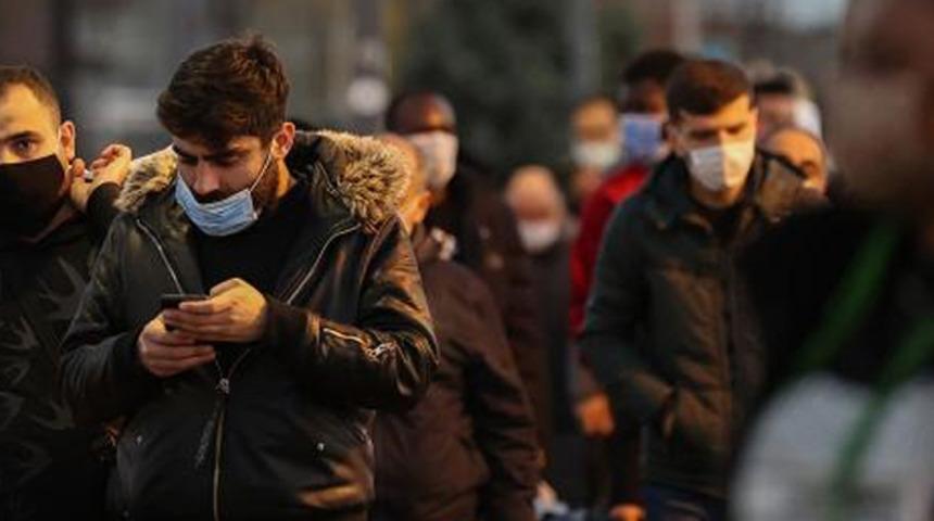 Bilim Kurulu üyesi Prof. Dr. Yavuz'dan 'evden çalışma' uyarısı: Artık kaçınılmaz