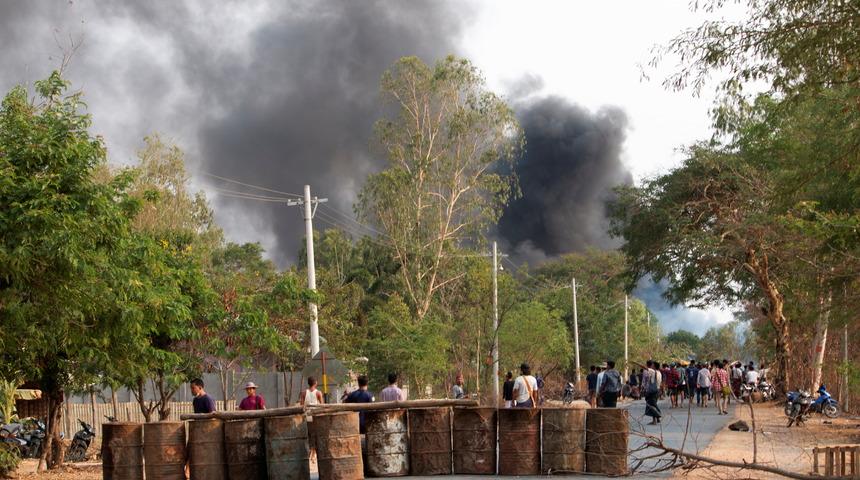 Myanmar'da protestolarda ölenlerin sayısı 710'a çıktı