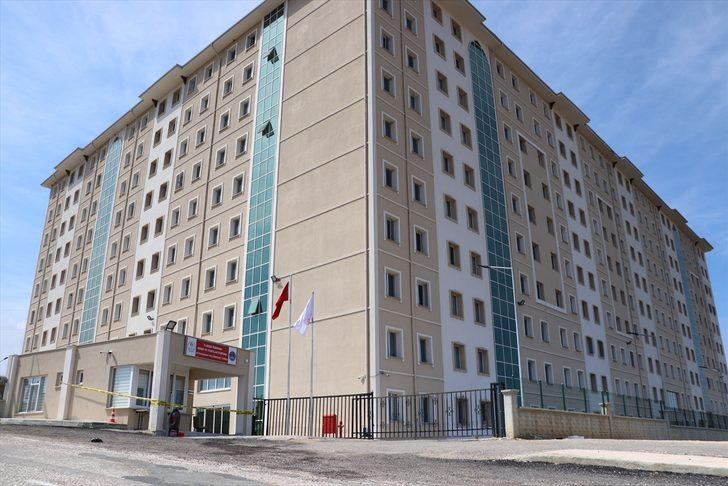 Kovid-19 pozitif ve temaslısı 7 kişi katıldıkları Sinop'taki cenazeden İstaınbul'a dönerken yakalandı G3