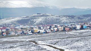 Erzurum ilkbaharda yeniden beyaza büründü