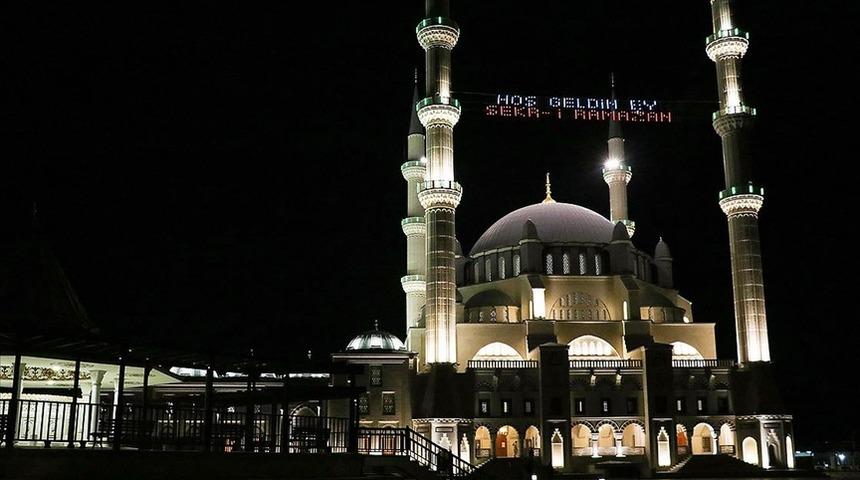 Erzurum imsakiyesi yayınlandı | Erzurum'da akşam namazı ne zaman? 