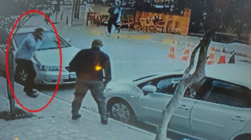 İzmir'de ilginç olay! Çayını bitirip kaçırılan taksisinin peşine düştü