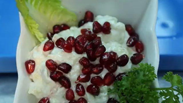 Tadıyla görüntüsüyle vazgeçilmeziniz olacak! Dakikalar içinde hazırlanan narlı patlıcan ezmesi tarifi