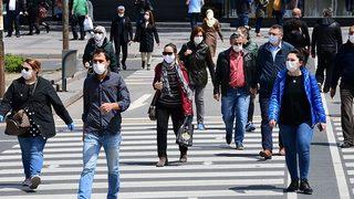 Kısıtlamalar geri mi geliyor? Bakan Koca tarihi duyurdu! Koronavirüs Bilim Kurulu kararları neler olacak?